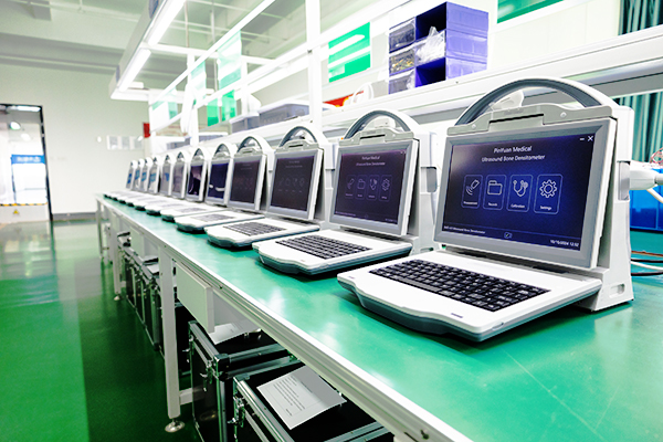 品源醫(yī)療13臺(tái)便攜式超聲骨密度儀出口越南，助力全球骨骼健康管理